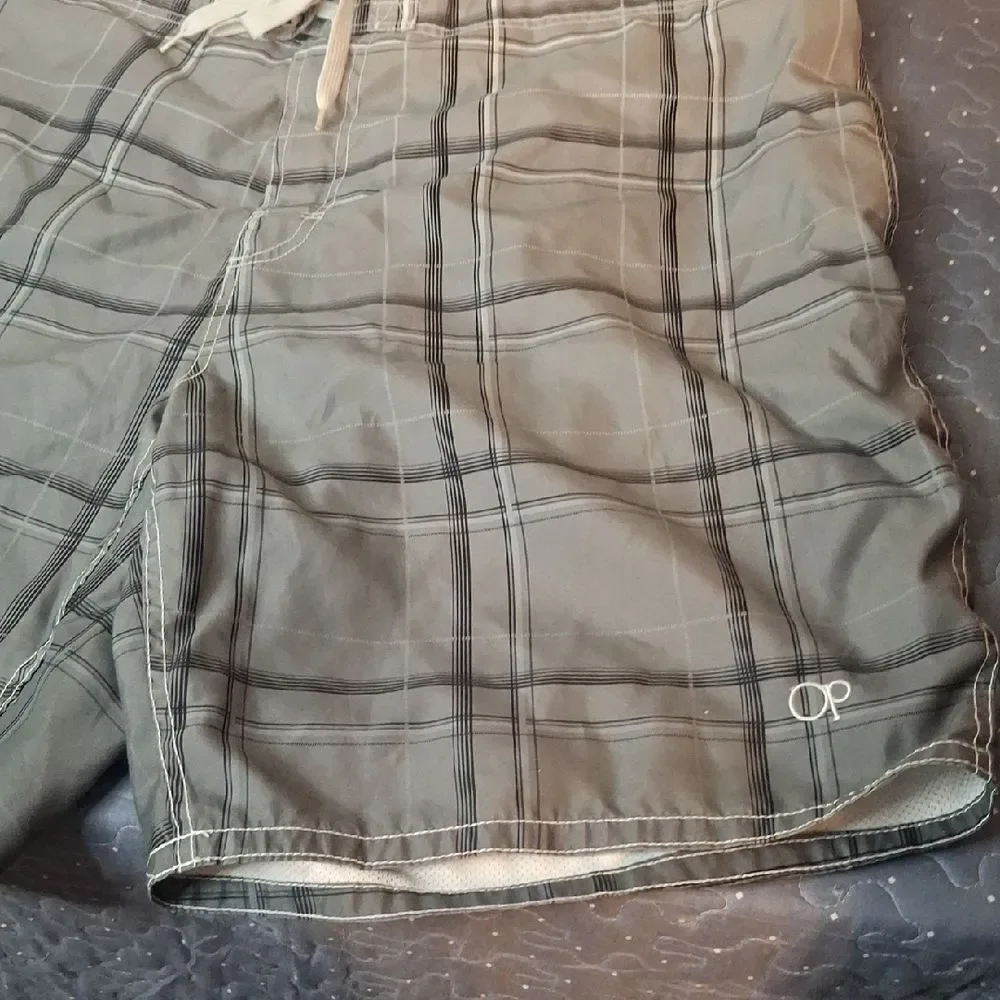 OP Men's Gray Plaid Swim Shorts size 3XL